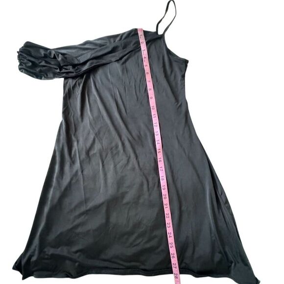 Nasty Gal Women’s Black One-Shoulder Asymmetrical Mini Dress Size 8 Twisted - Picture 9 of 11